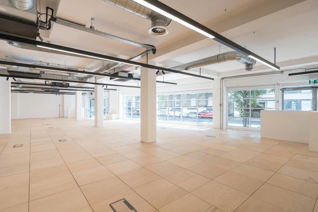 Property photo 1 of 20 Ground Floor