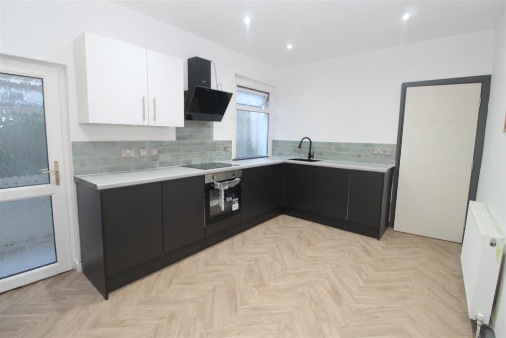 Property photo 1 of 11 Img_1187.Jpg