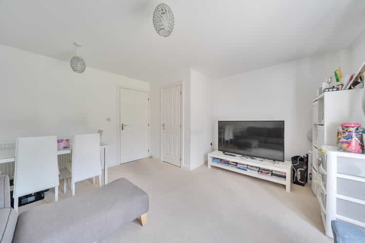 Property photo 3 of 23