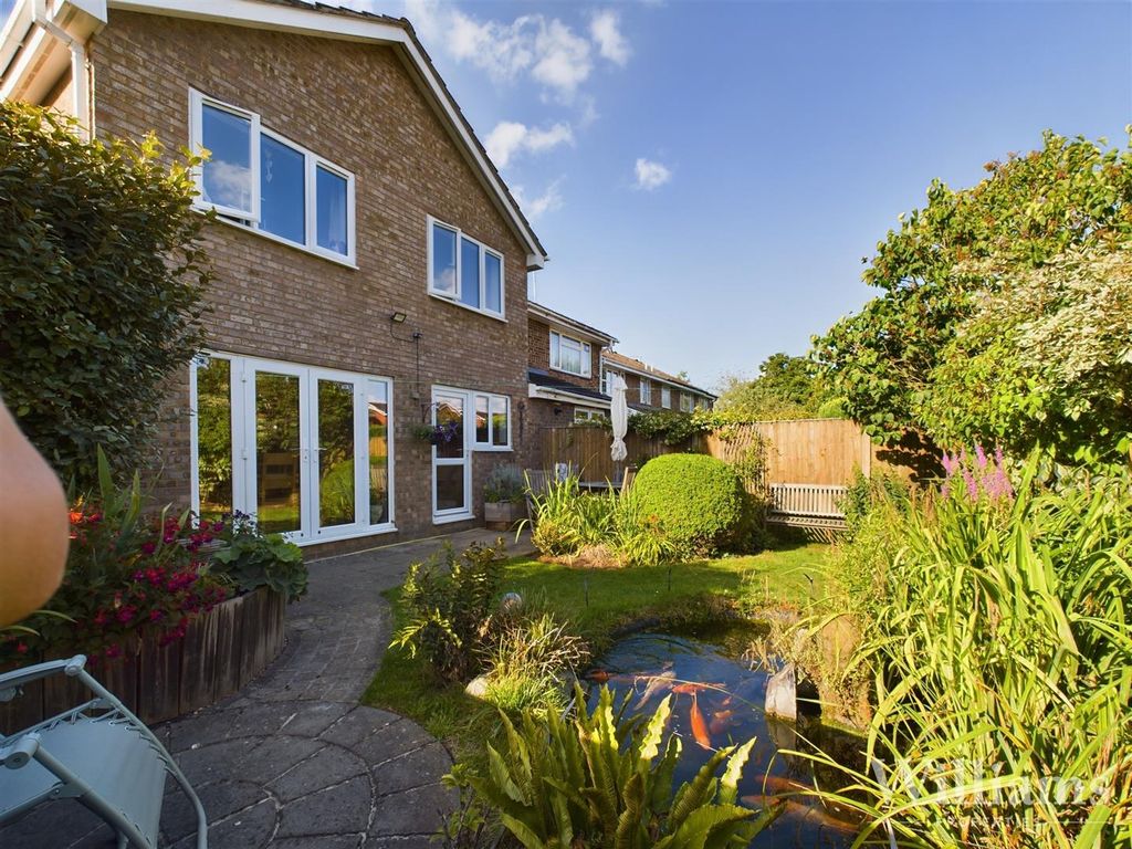 Property photo 1 of 25 Cam02962G0-Pr0175-Still013.Jpg