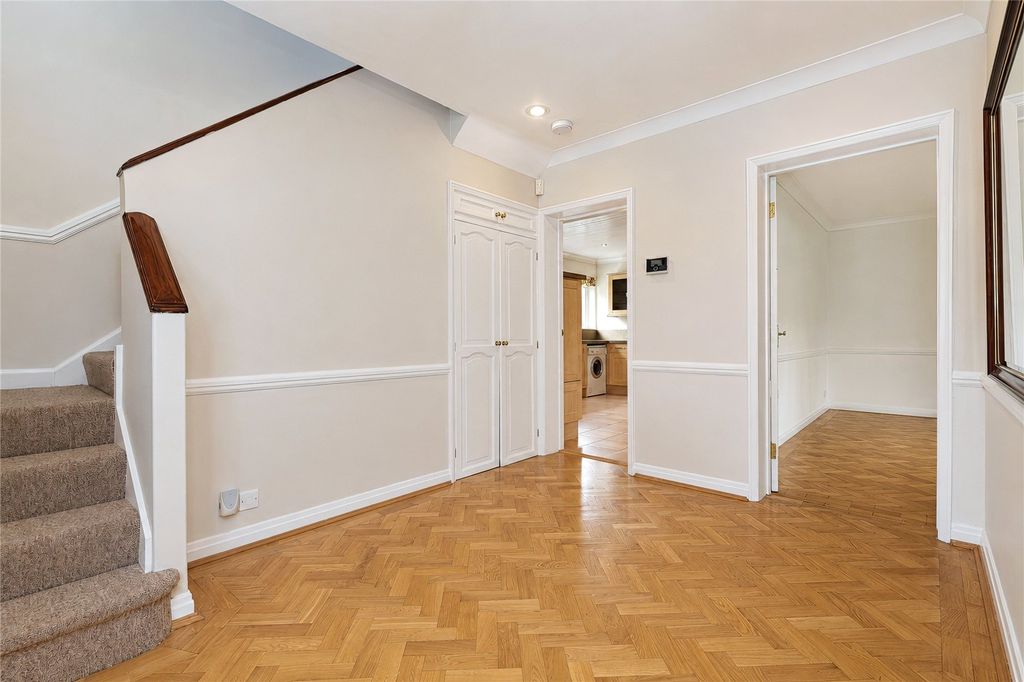 Property photo 2 of 29 Picture No. 78