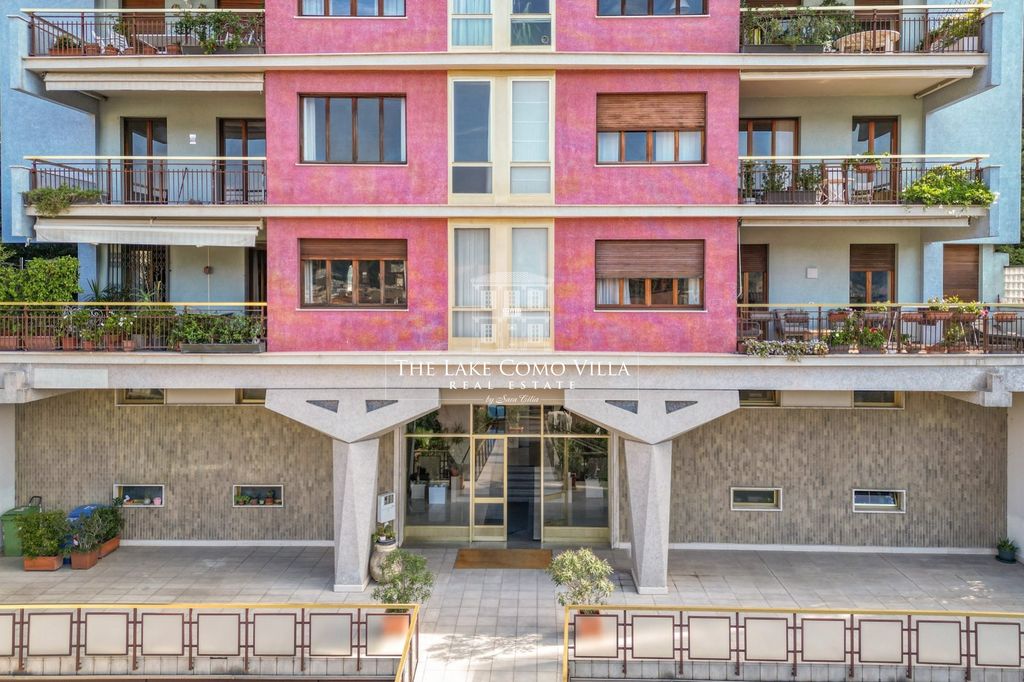 Property photo 3 of 44