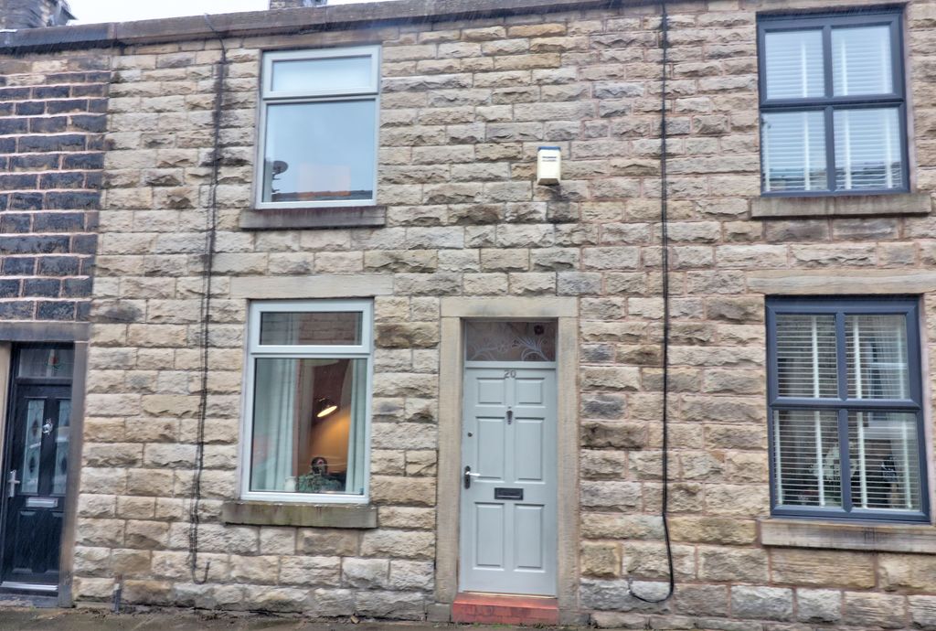 Property photo 1 of 13 Front