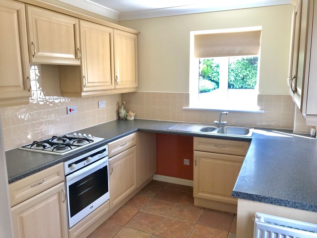 Property photo 2 of 11