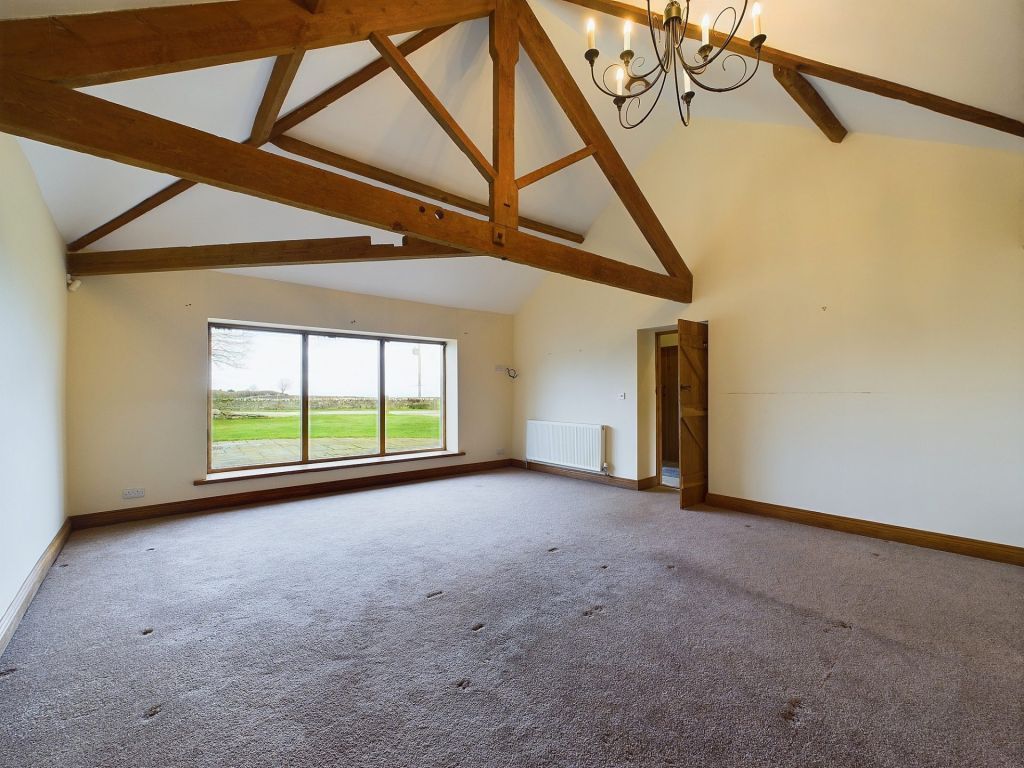 Property photo 3 of 25