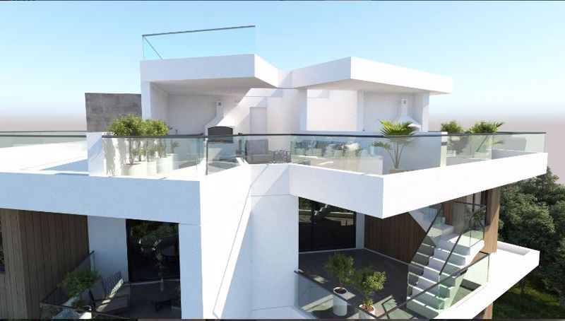 Property photo 2 of 14 Roof Garden -...