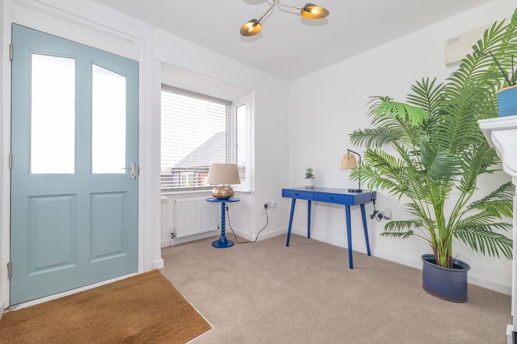 Property photo 3 of 20 Picture 3