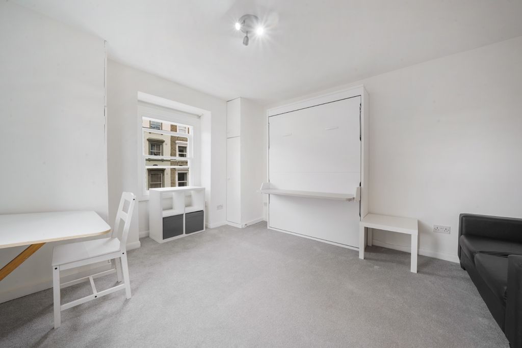 Property photo 2 of 14 5332601