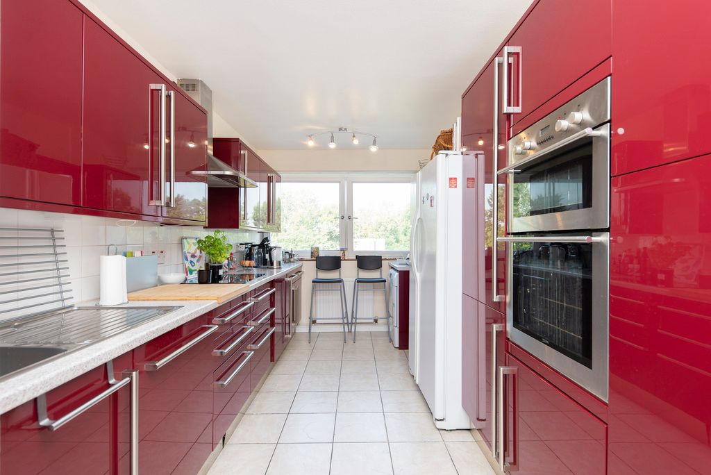 Property photo 2 of 4