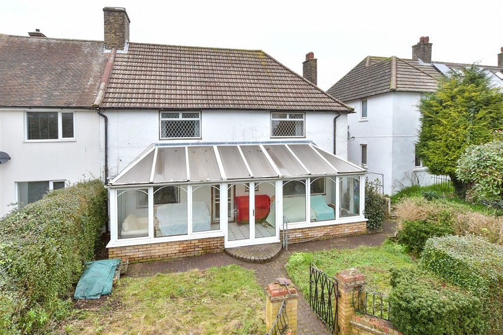 Property photo 1 of 14 External Front Web...