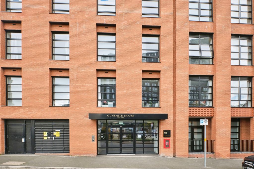 Property photo 1 of 24 Pbox-Img.Jpg