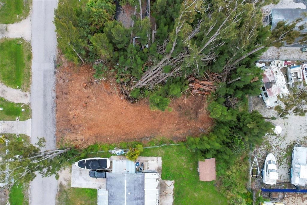 Property photo 2 of 3 <Alttext/>