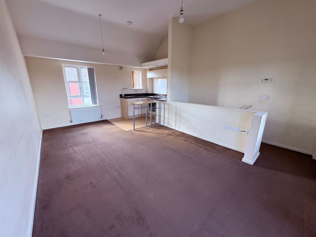 Property photo 3 of 6
