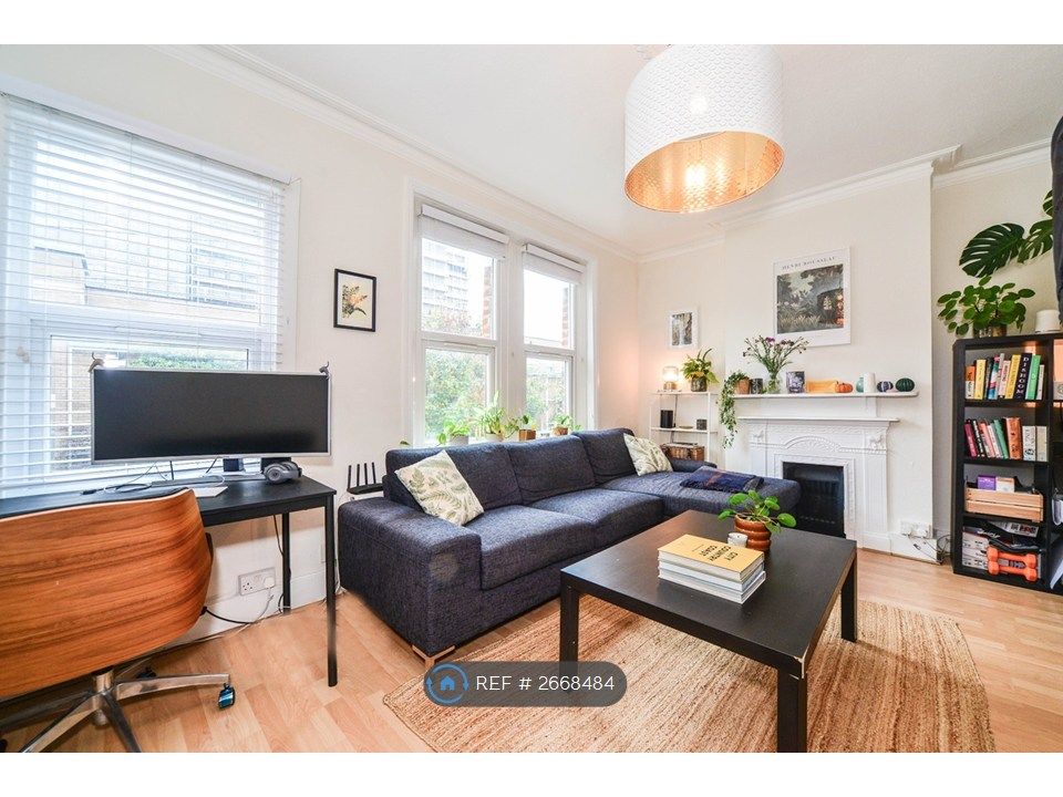 Property photo 3 of 8