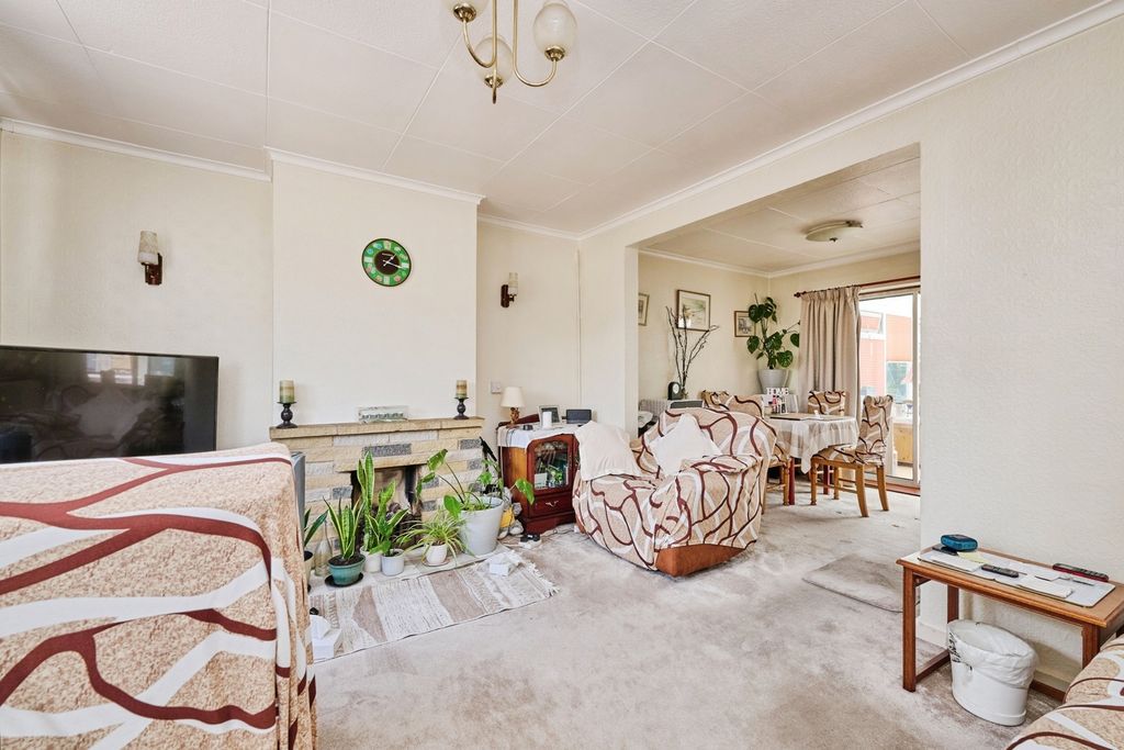Property photo 3 of 14 Pbox-Img.Jpg