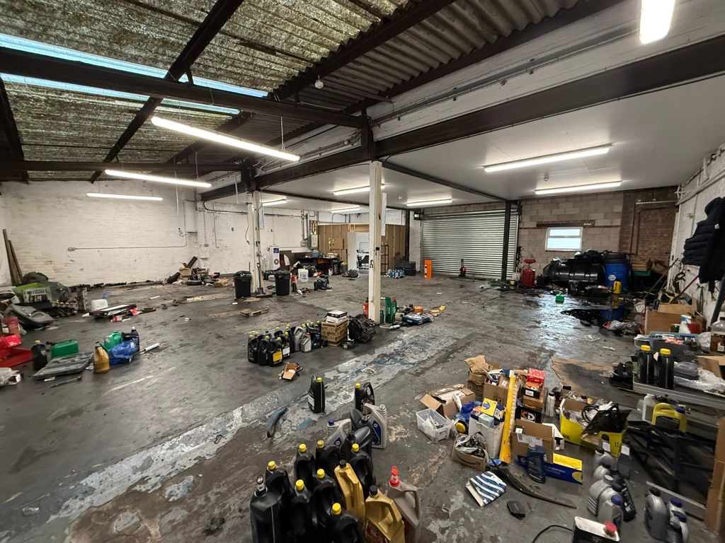 Property photo 3 of 5 Photo 6