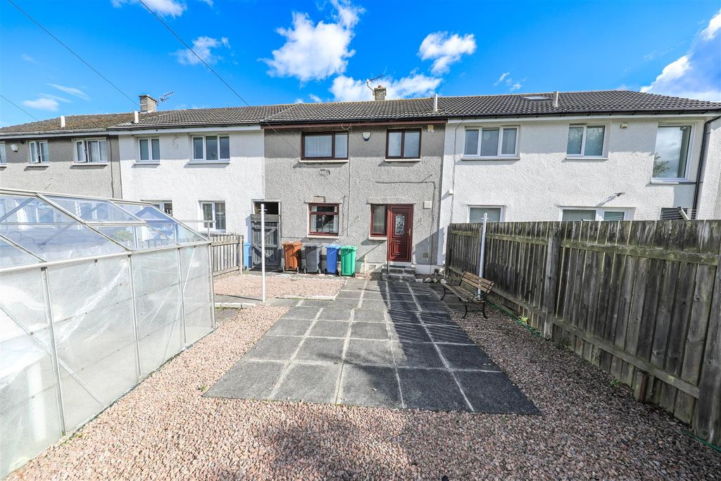Property photo 2 of 14 B