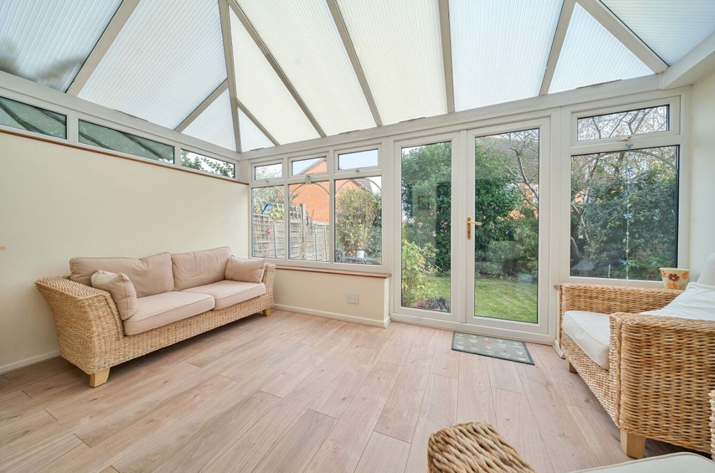 Property photo 3 of 21