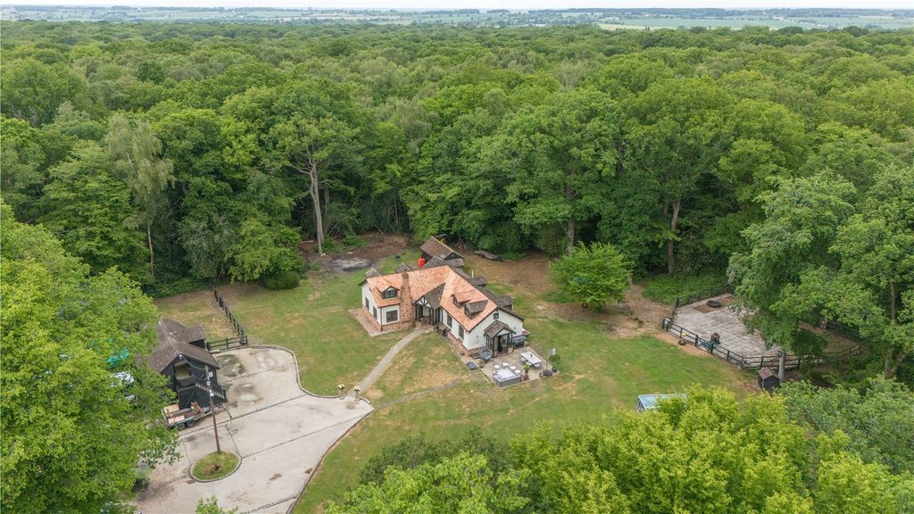 Property photo 1 of 19 Aerial View
