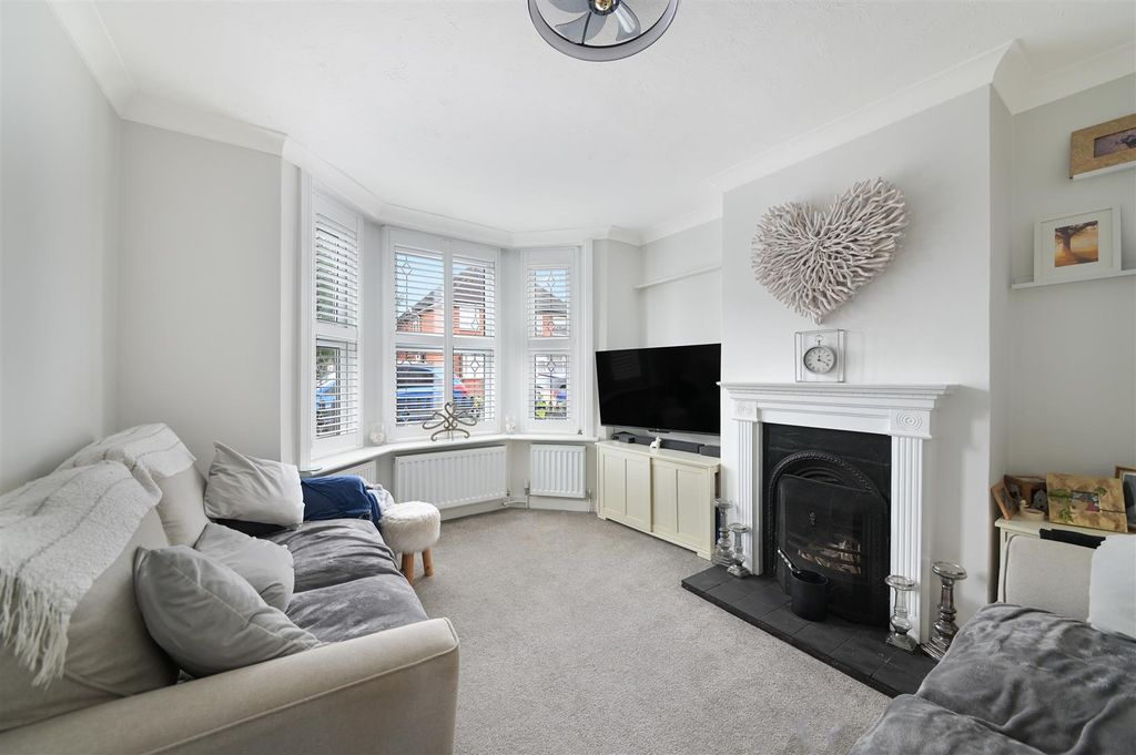 Property photo 2 of 14 Upper Court Road,14 -9.Jpg