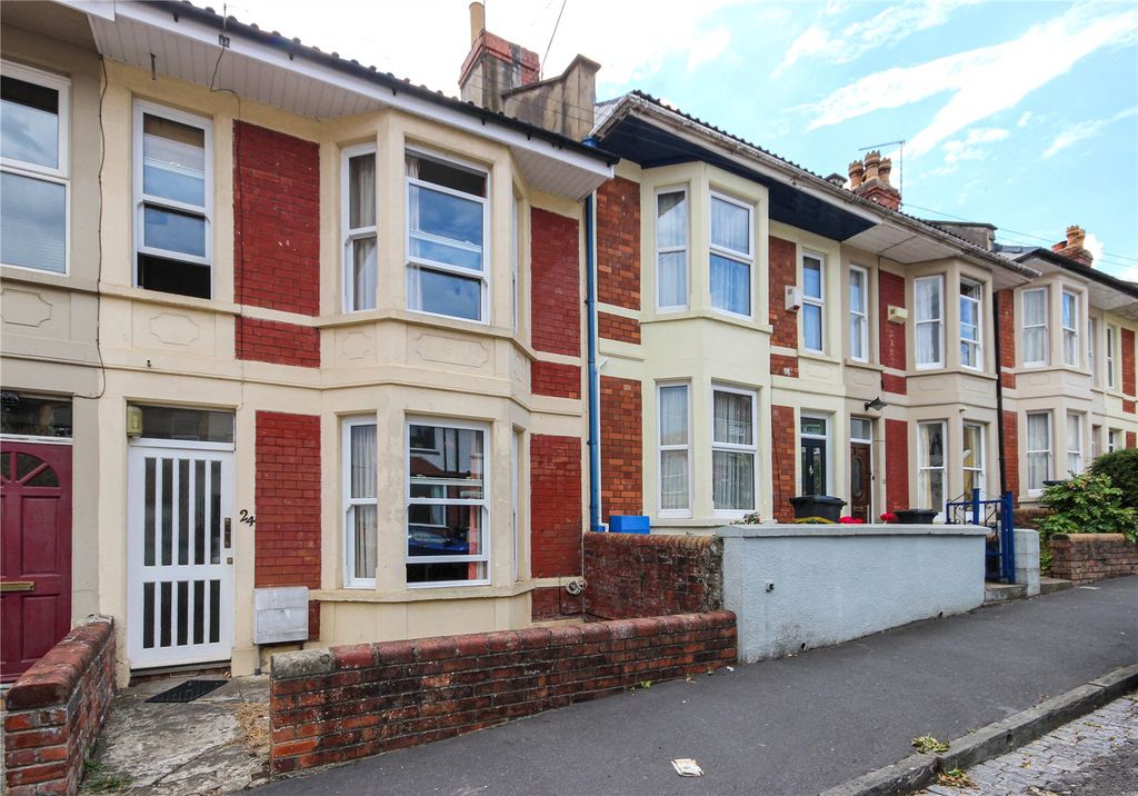 Property photo 2 of 13 Picture No. 14