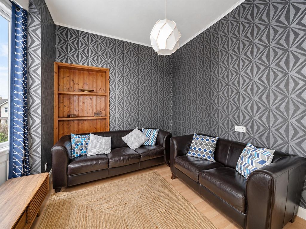 Property photo 2 of 14 Gr 6 Forest Park Road Dundee-2.Jpg