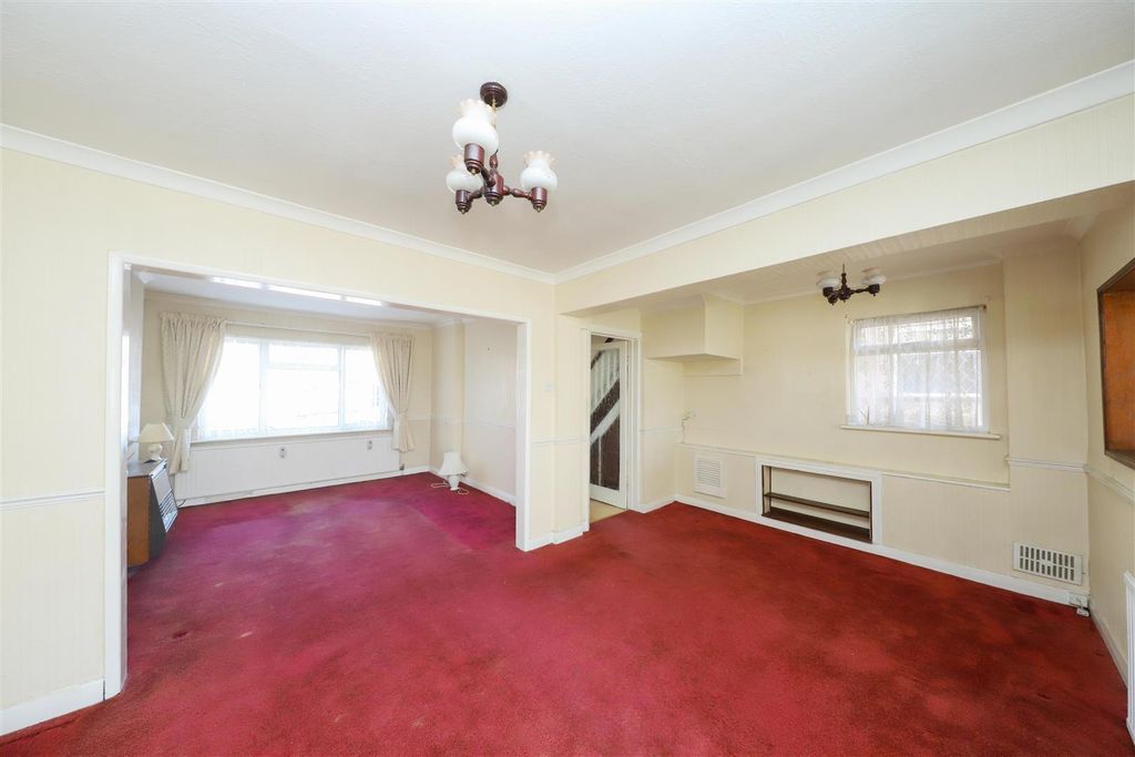 Property photo 2 of 13 Living/Dining Area