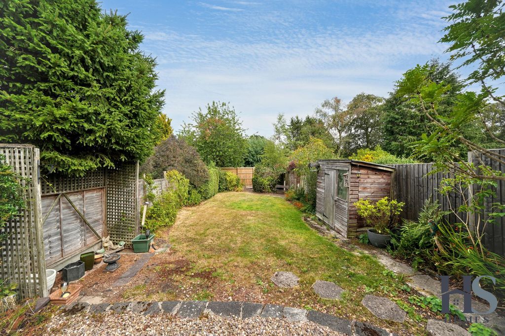 Property photo 2 of 20
