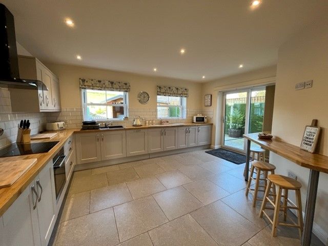 Property photo 2 of 24 Image