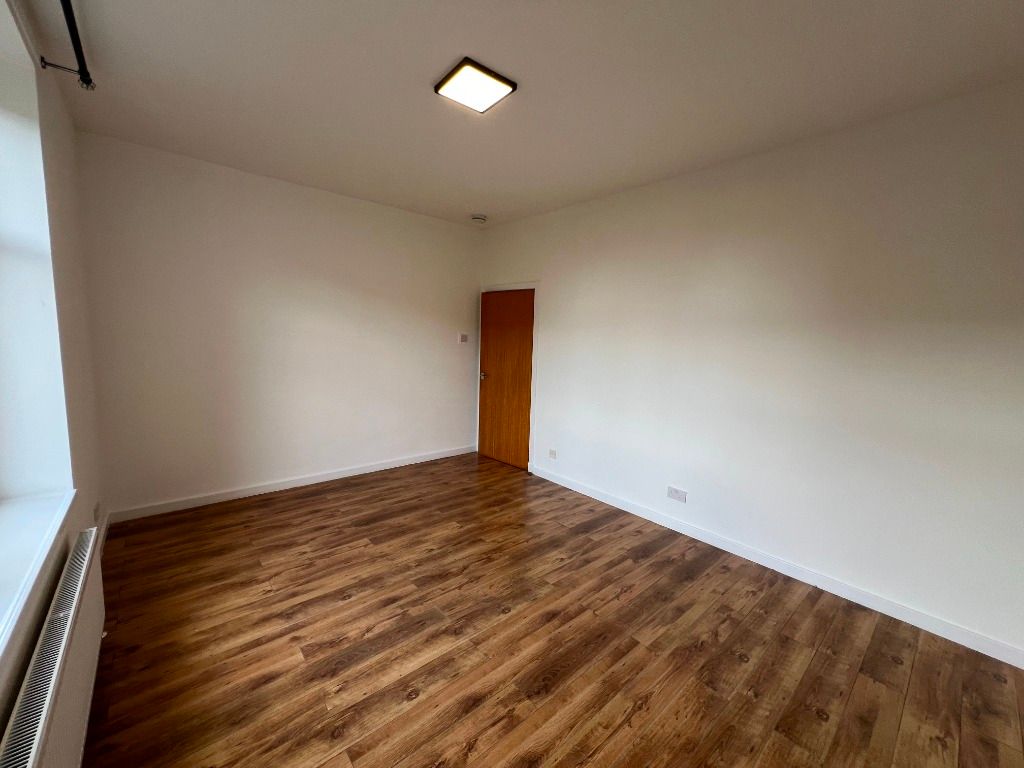 Property photo 3 of 13 Photo 3