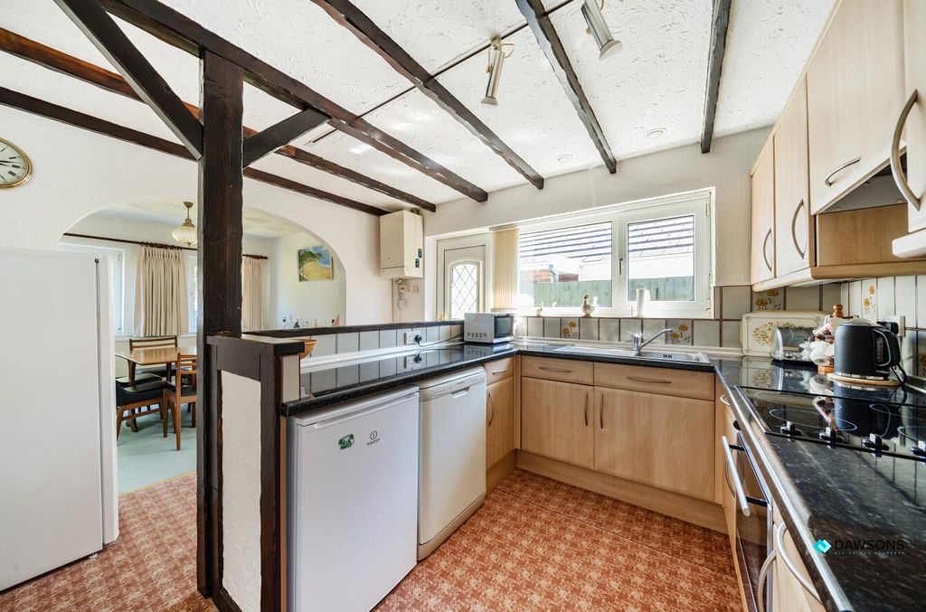 Property photo 2 of 25 F864E5Af-F1A2-42B0-B2Ae-Ae4F382Eaa2E.Jpg