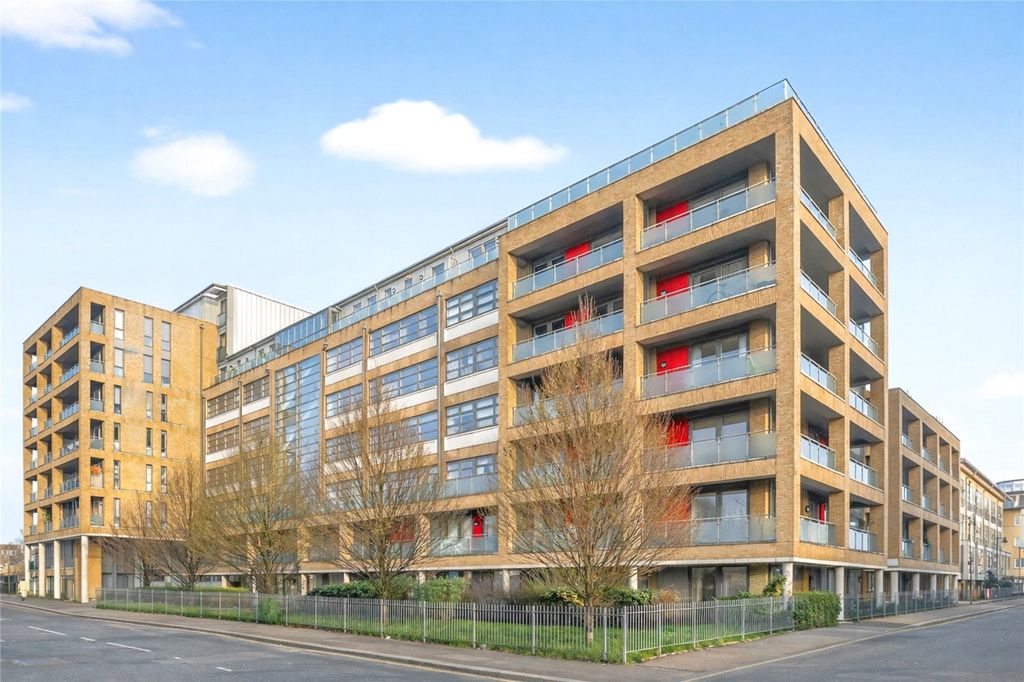 Property photo 3 of 15 Picture No. 30