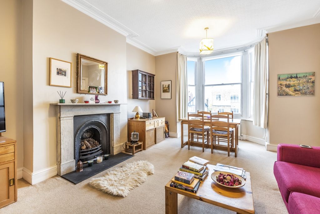 Property photo 2 of 7 394784 (2)