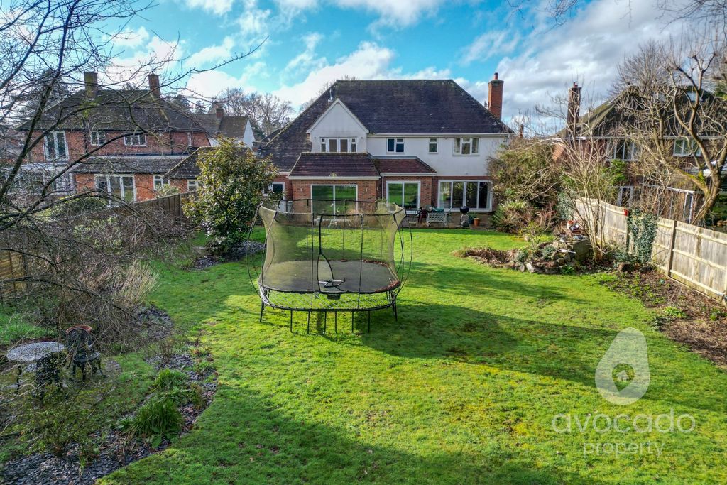 Property photo 2 of 22 2429588