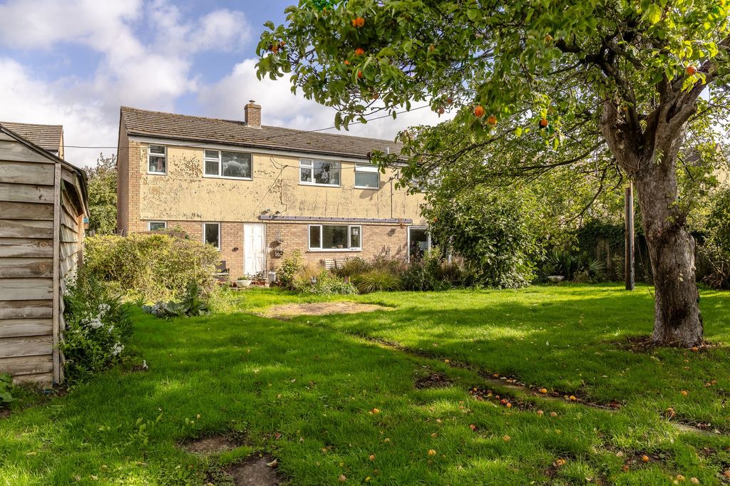 Property photo 1 of 22