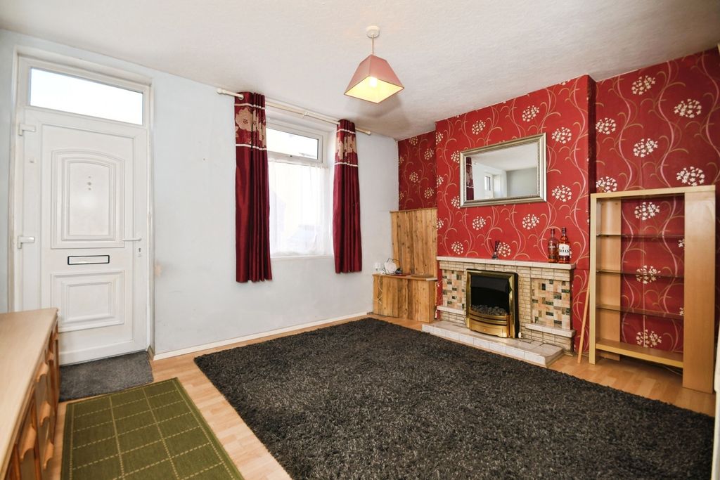 Property photo 3 of 13 Photo