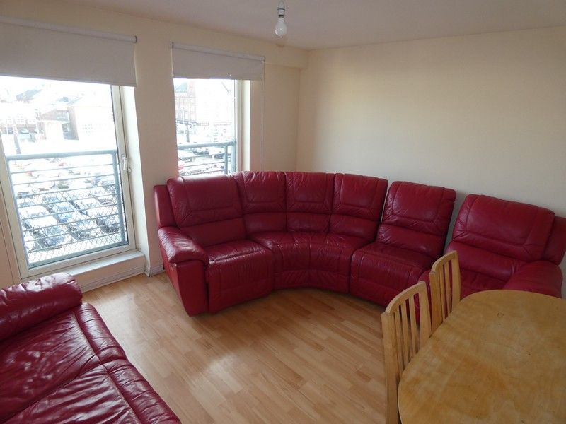 Property photo 2 of 11