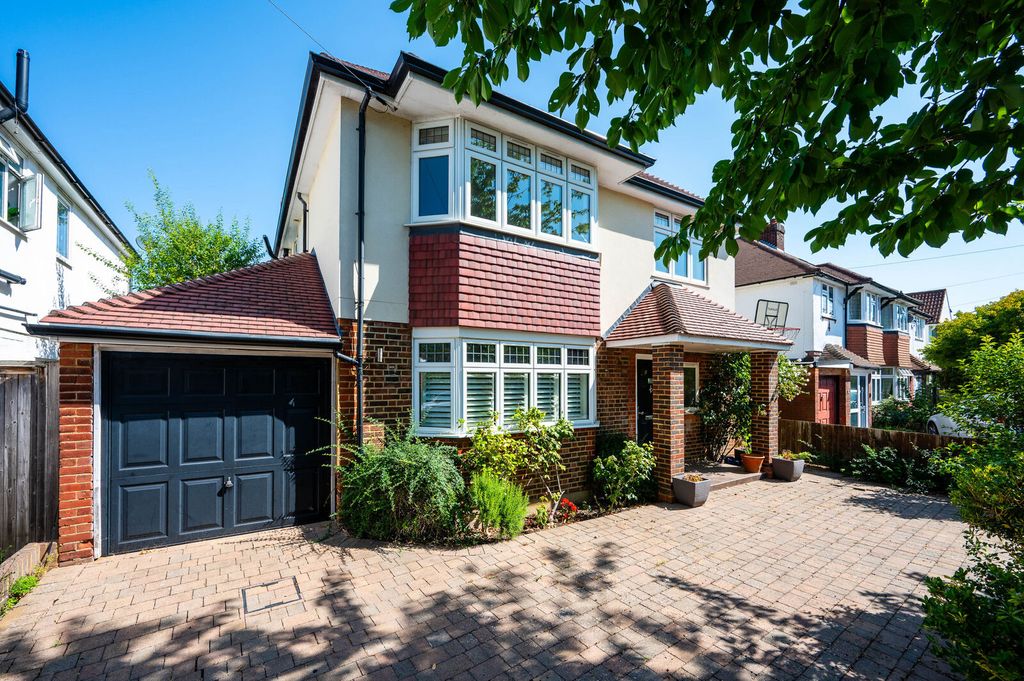 Property photo 1 of 29