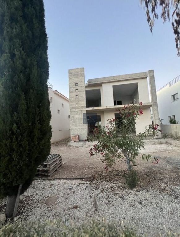 Property photo 3 of 4