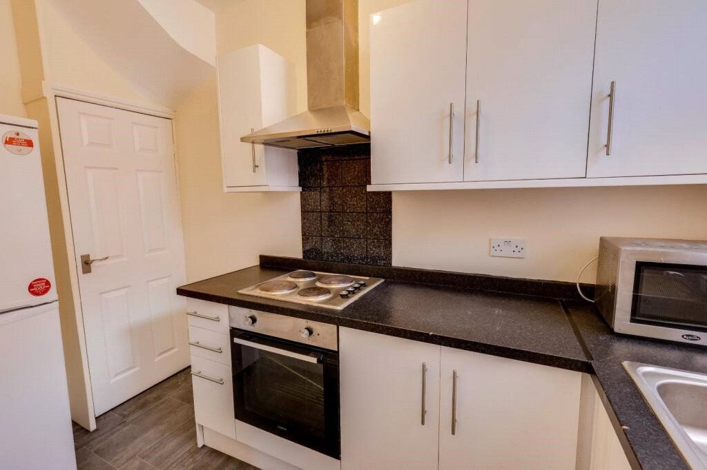 Property photo 3 of 10 Picture No. 06