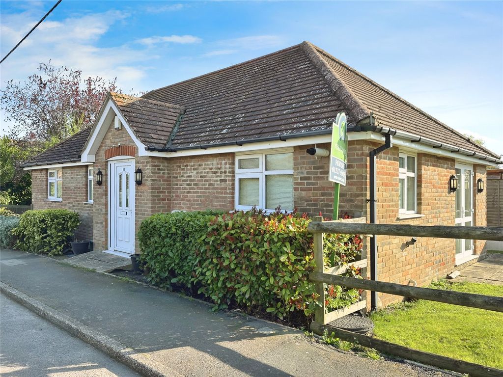 Property photo 1 of 9 Picture No. 32