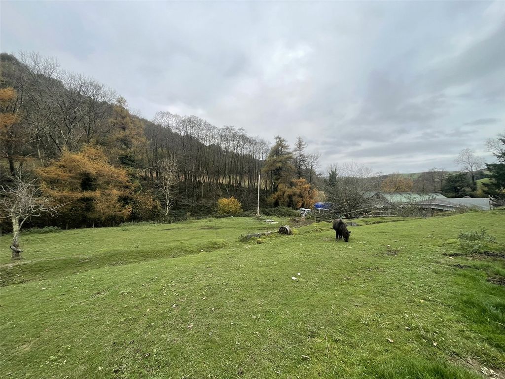 Property photo 3 of 26 Picture No. 04