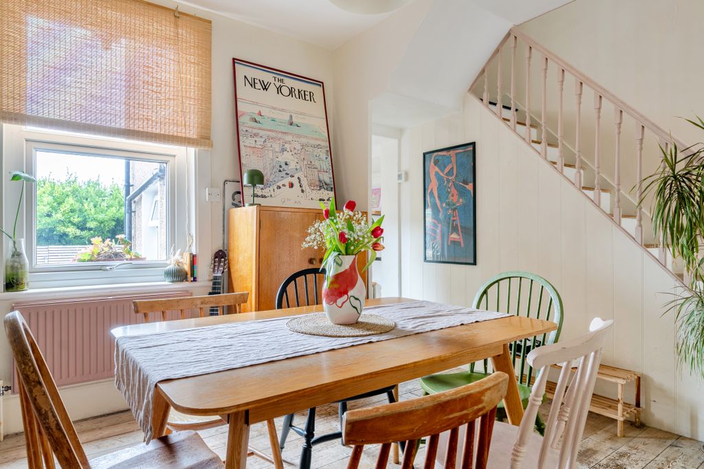 Property photo 3 of 21