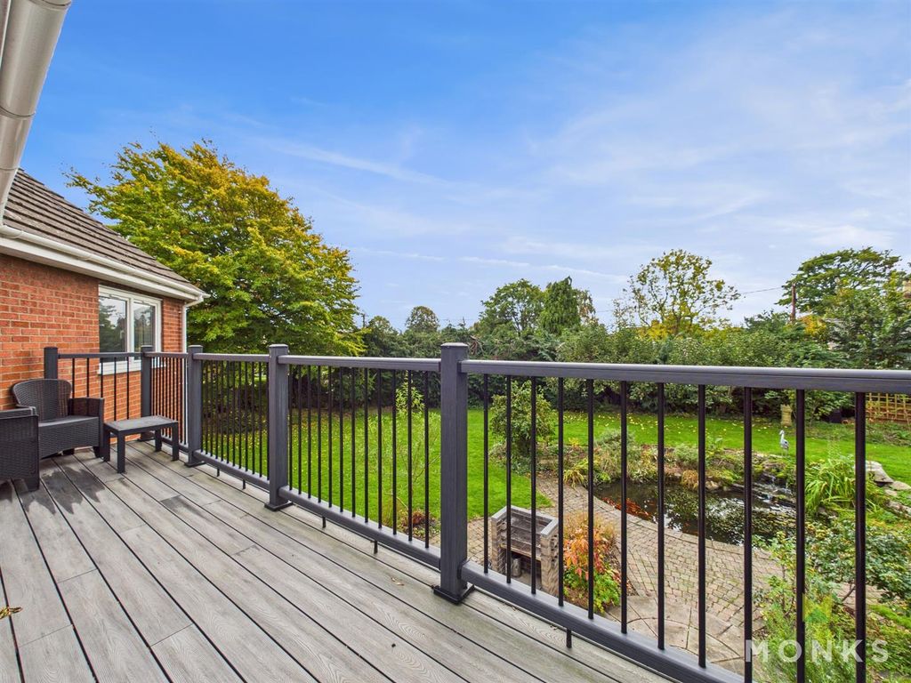 Property photo 2 of 29 Cam01420G0-Pr0783-Still021.Jpg