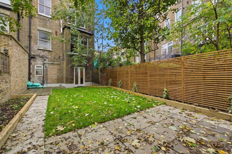 Property photo 3 of 12 Photo 14