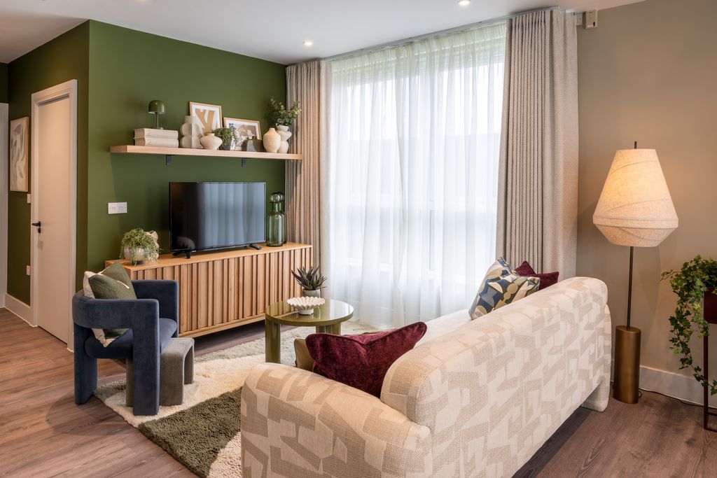 Property photo 2 of 26 Images