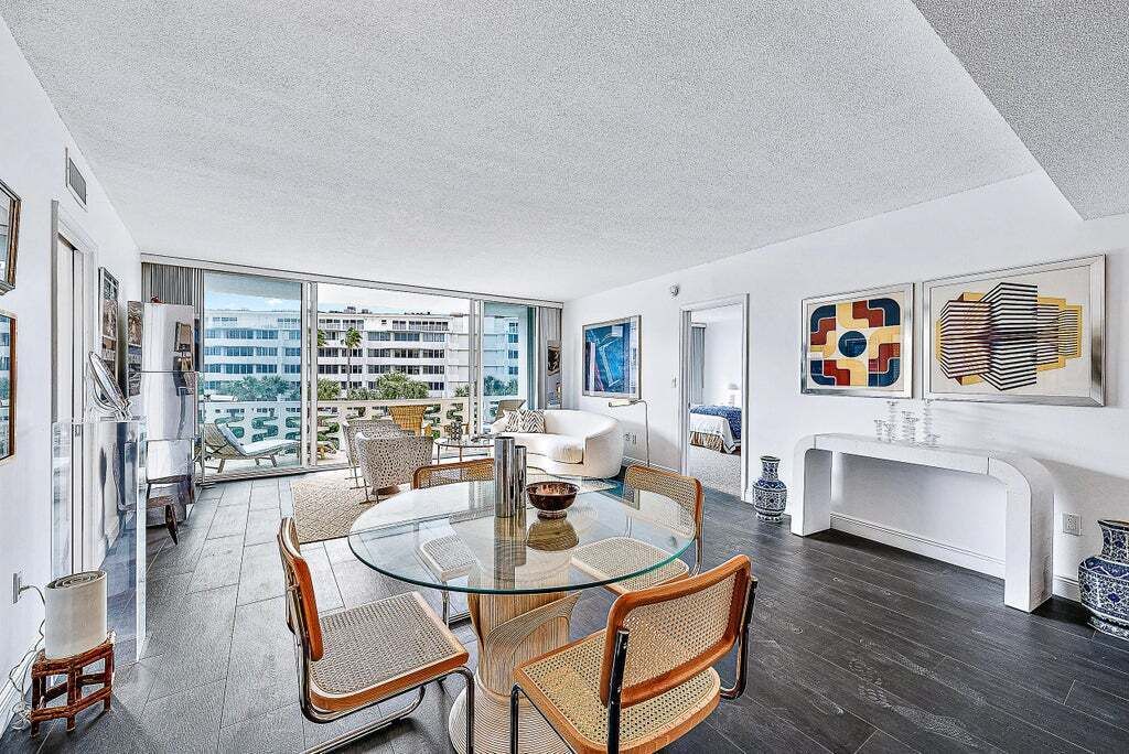 Property photo 3 of 17 <Alttext/>