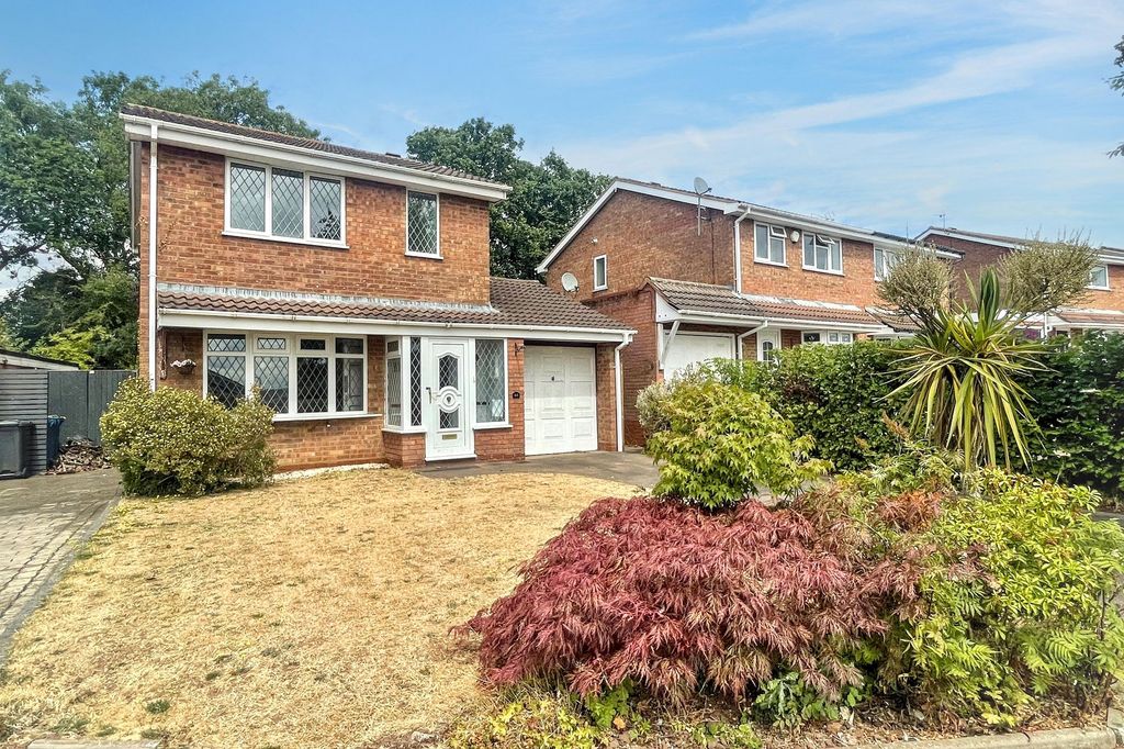 Property photo 3 of 4 68 Loughshaw, Wilnecote, Tamworth B77 4Lz