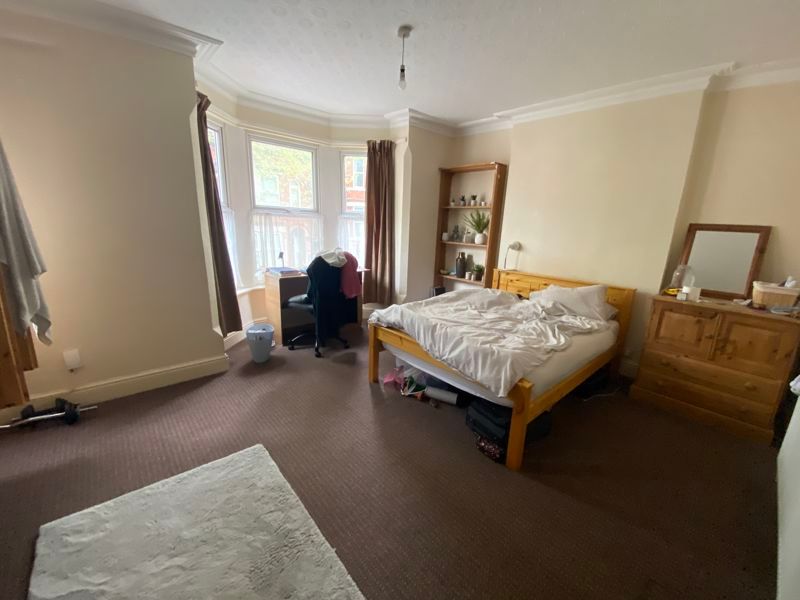 Property photo 3 of 9 Photo 17