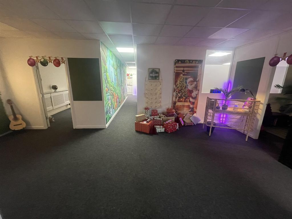 Property photo 3 of 5 Img_5984.Jpeg